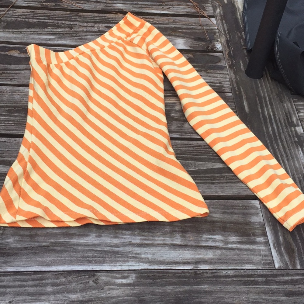 One shoulder sleeve top orange yellow